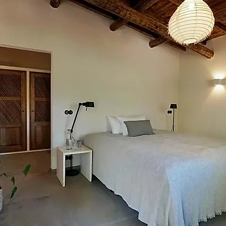 Soul Valley All-in Boutique With Yoga & Wellness Sìnnai