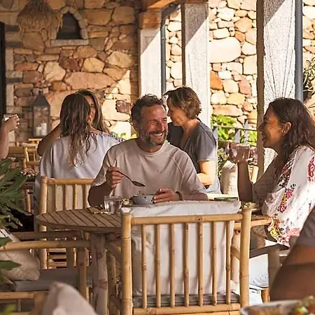 Soul Valley All-in Boutique With Yoga & Wellness Sìnnai