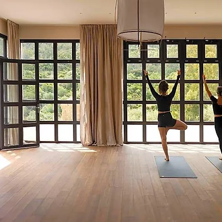 Soul Valley All-in Boutique With Yoga & Wellness * Sìnnai